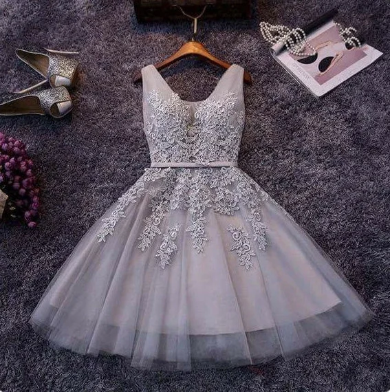 prom dresses with beaded accentsCute A-line grey lace short prom dress,homecoming dresses  7578