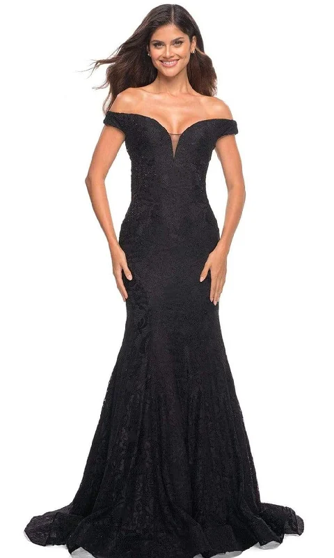 Formal Dress for Fashion WeeksLa Femme - 30564 Off Shoulder Stretch Lace Gown