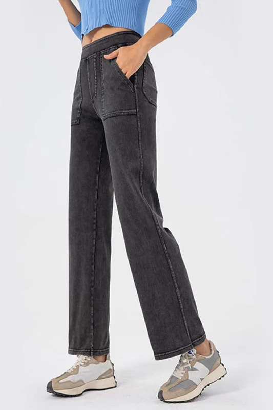 women's denim jeans for a trendy vibePocketed Long Jeans