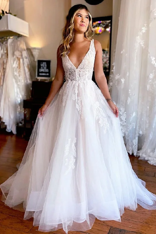 vintage-inspired wedding dressesCharming A Line V Neck Tulle Beach Wedding Dress with Appliques N105