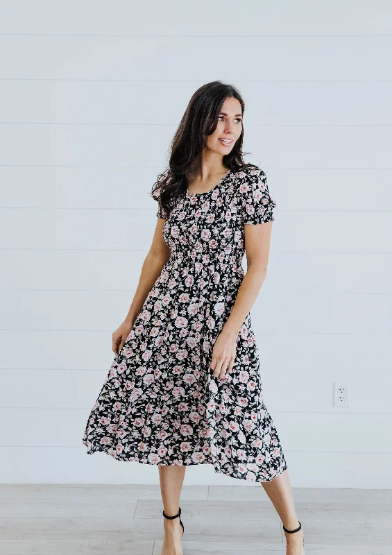 plus-size casual midi dressesMcCall modest midi in whispering rose