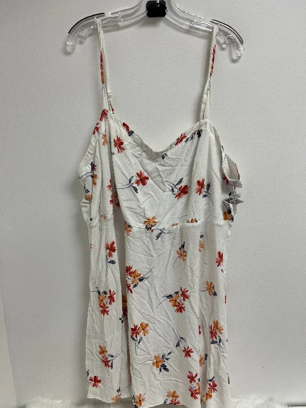 women's stretchy dressesWhite Dress Casual Short Torrid, Size 4x